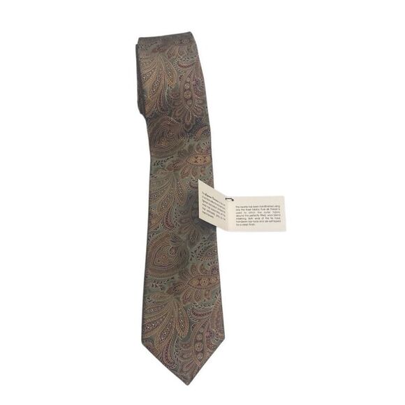 JoS.A.BANK Signature Collection Gray Gold Paisley Silk Tie New With Tags - Picture 2 of 11